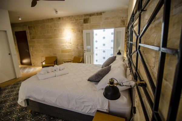Senglea Suites image 33