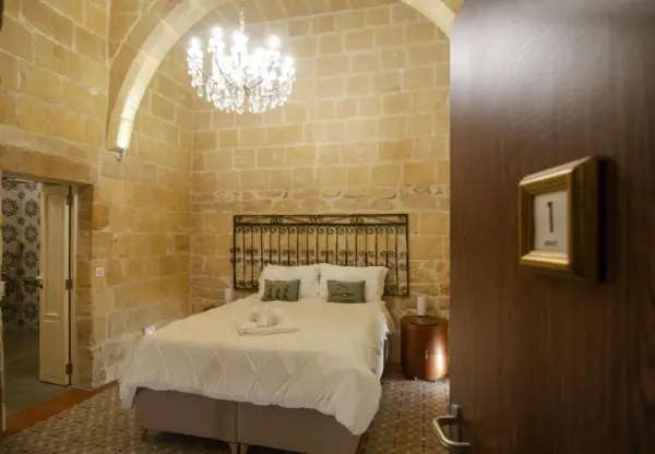 Senglea Suites 6